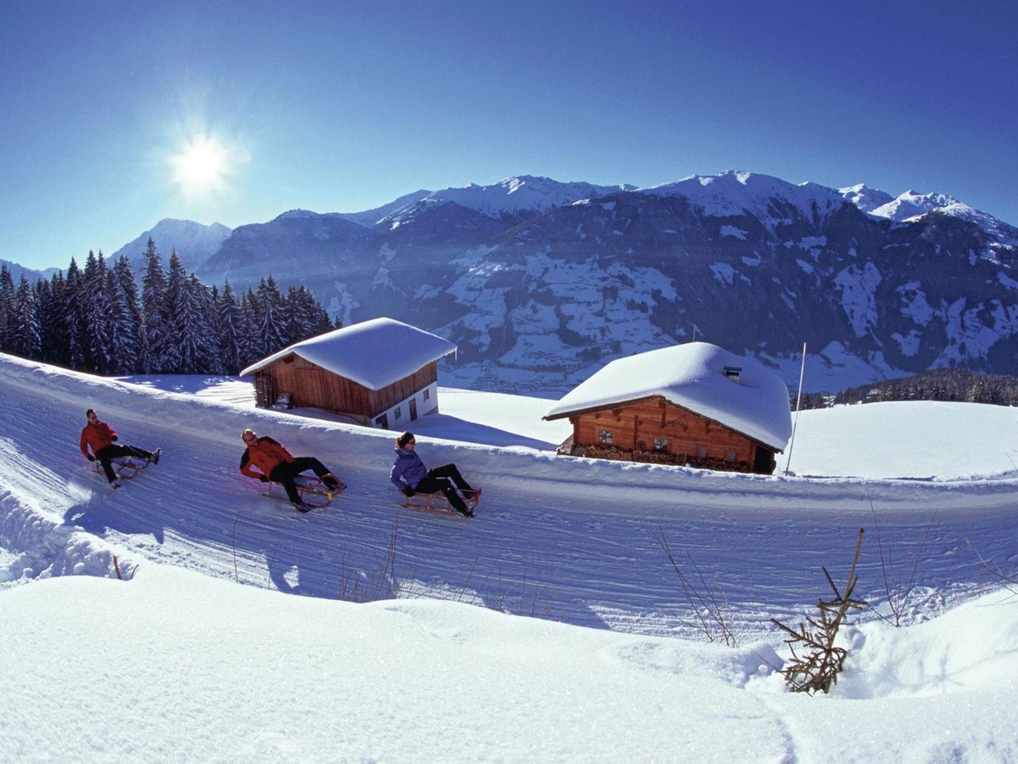 Spacious Holiday Flat Close To The Ski Area Uderns Bagian luar foto